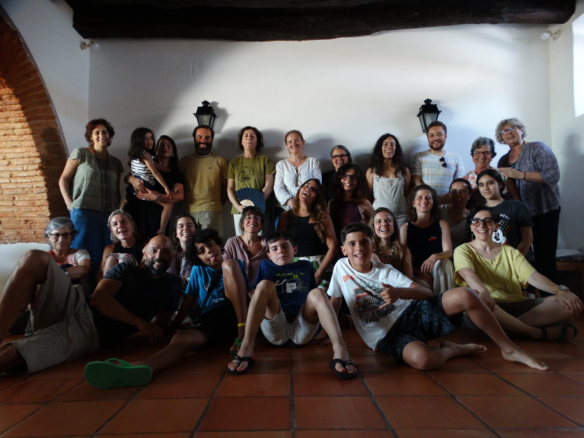 ESTUVIMOS EN LA ESCOLA COMUNITARIA SINERGIAS ED