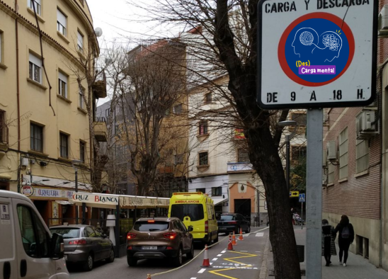 CONCURSO DE MEMES: ZONA DE CARGA Y DESCARGA